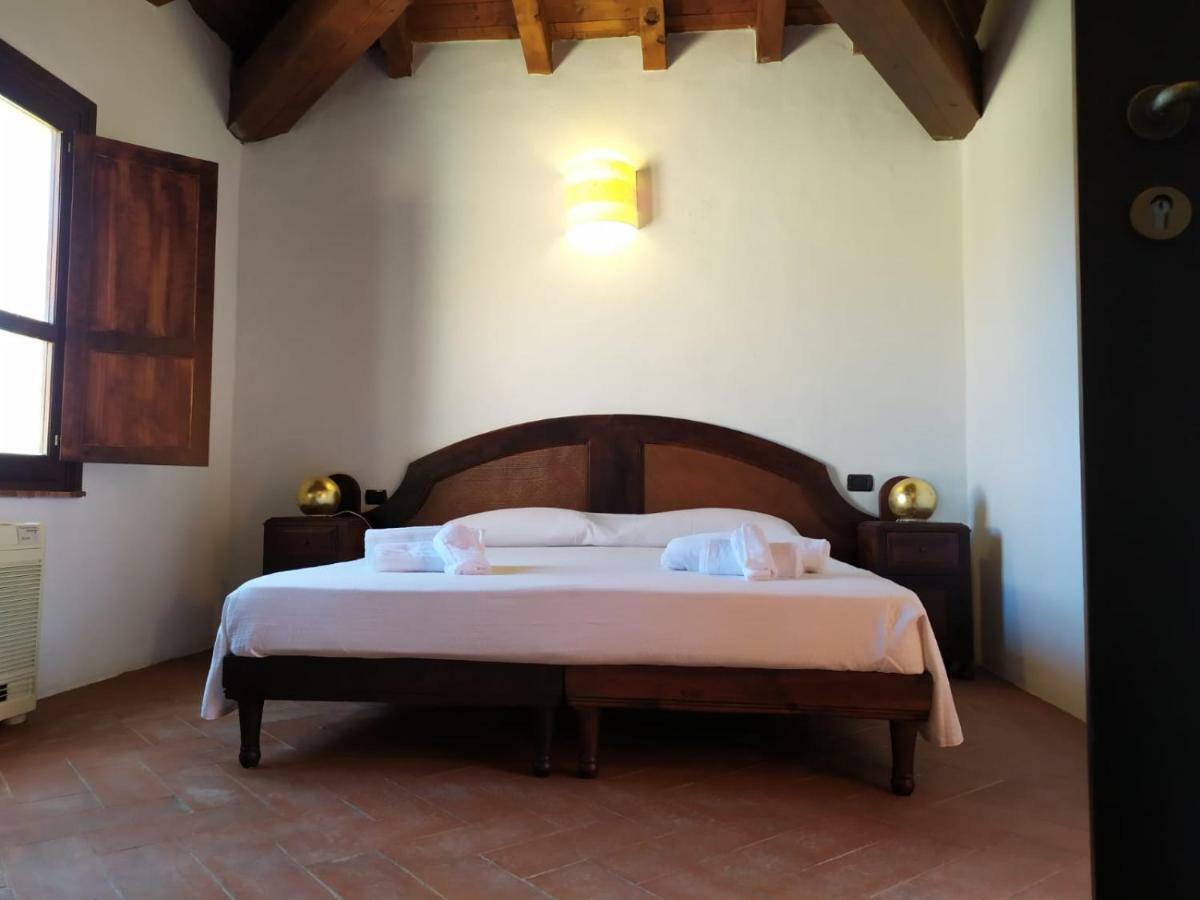 Hotel Punta Moros Tertenìa Kültér fotó